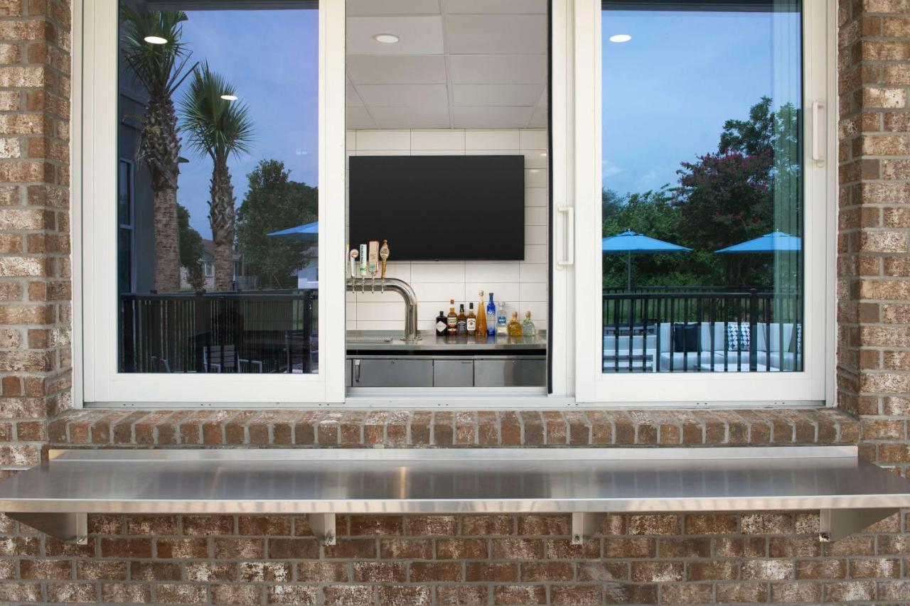 Hilton Garden Inn Pensacola Downtown 外观 照片