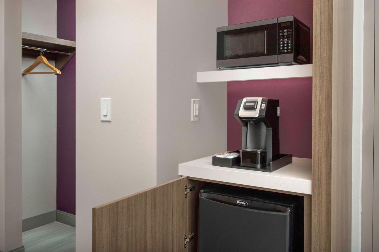 Hilton Garden Inn Pensacola Downtown 外观 照片