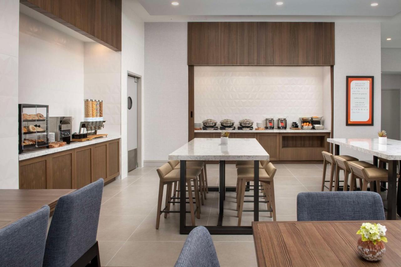 Hilton Garden Inn Pensacola Downtown 外观 照片